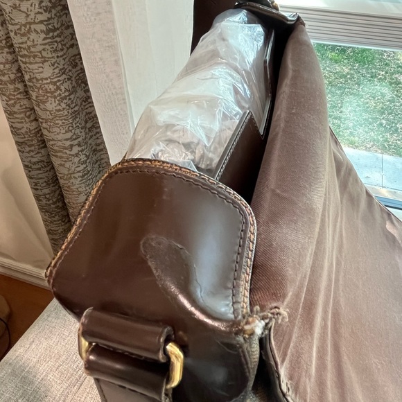 Authentic LOUIS VUITTON Spencer Messenger Bag in Damier Ebene - Picture 15 of 16